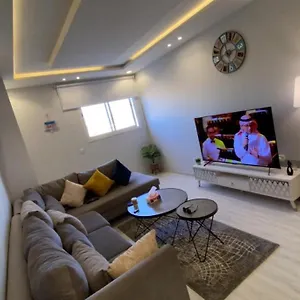 موقع مميز بدخول ذكي في حي حطين بالقرب من البولفارد الرياض